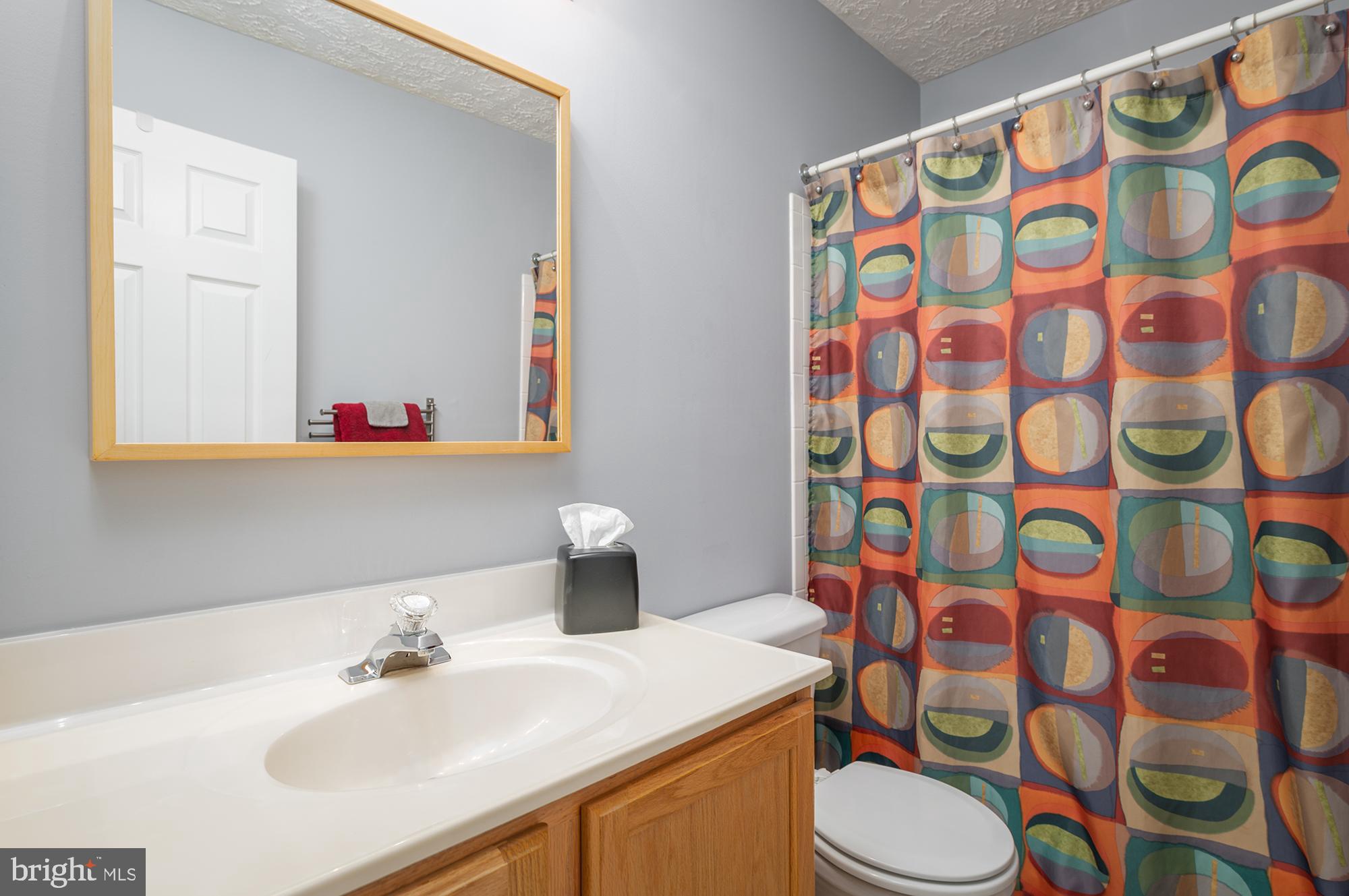 2152 Kyle Green Road Abingdon, MD 21009 - Photo 25 of 38 Hall bath