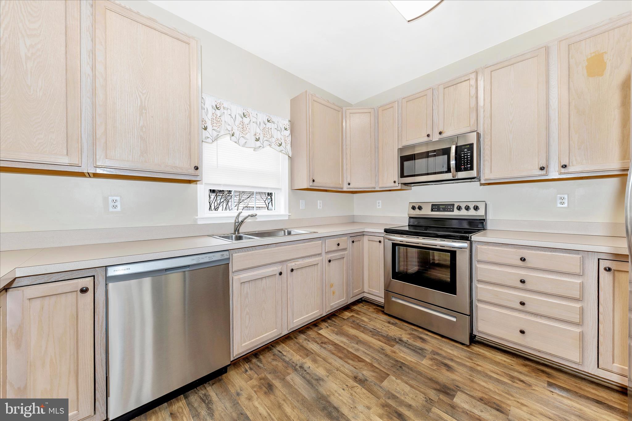 2583 Bear Den Road Frederick, MD 21701 - Photo 7 of 66