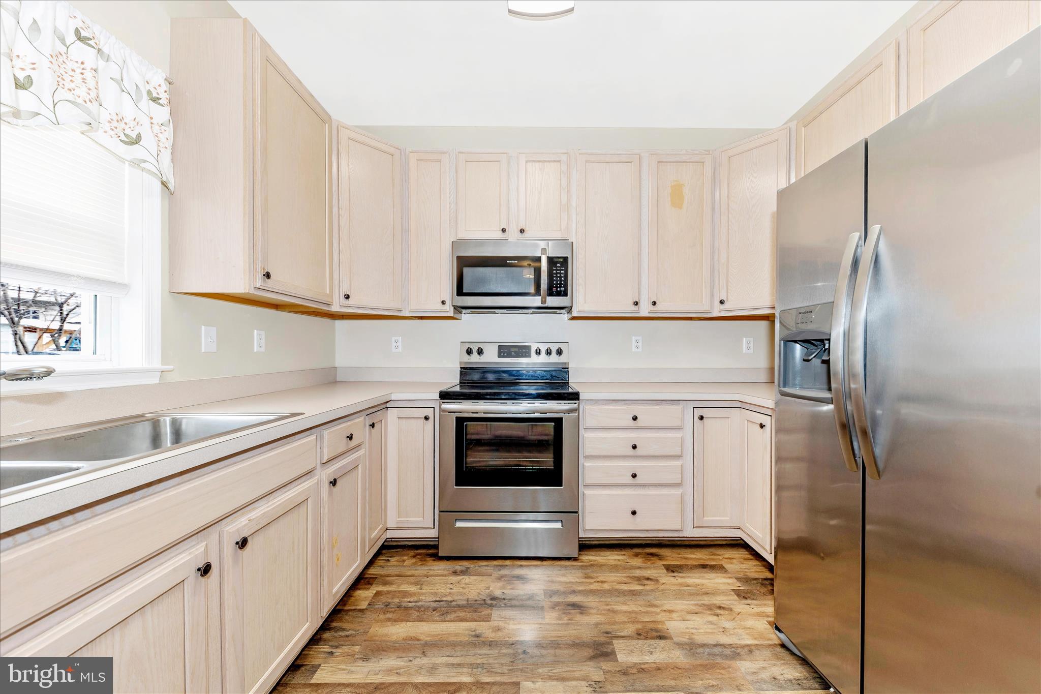 2583 Bear Den Road Frederick, MD 21701 - Photo 8 of 66