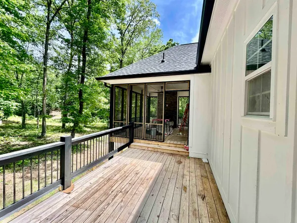 $459,900 | 35 Grapevine Cove, Counce, TN 38326