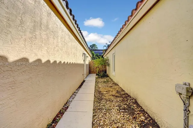 $2,600 | 4728 Clemens Street, Lake Worth, FL 33463