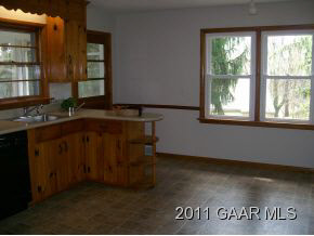 1916 Cherokee Road Waynesboro, VA 22980 - Photo 9 of 13 Gallery Image 9