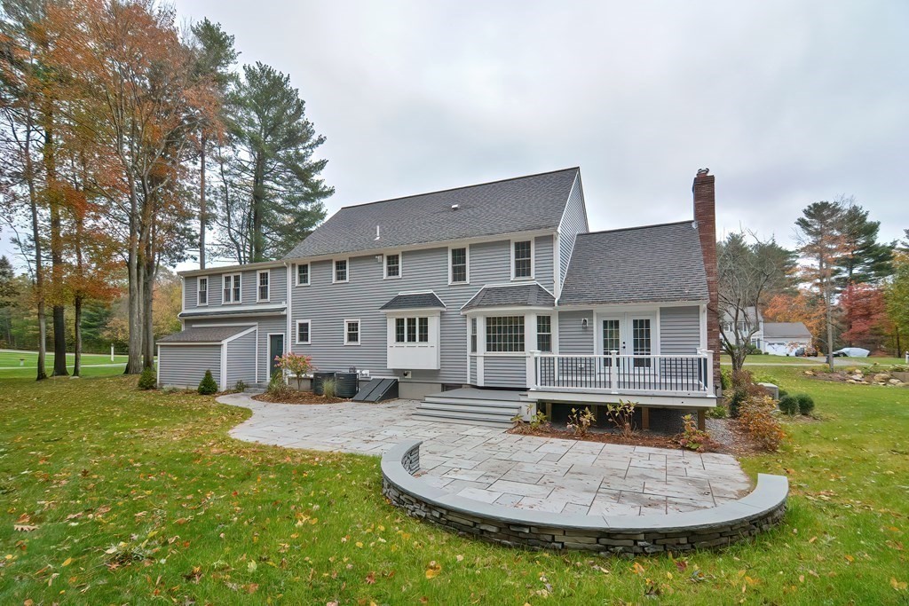 14 Ridge Road Hopkinton, MA 01748 - Photo 6 of 36 Gallery Image 6