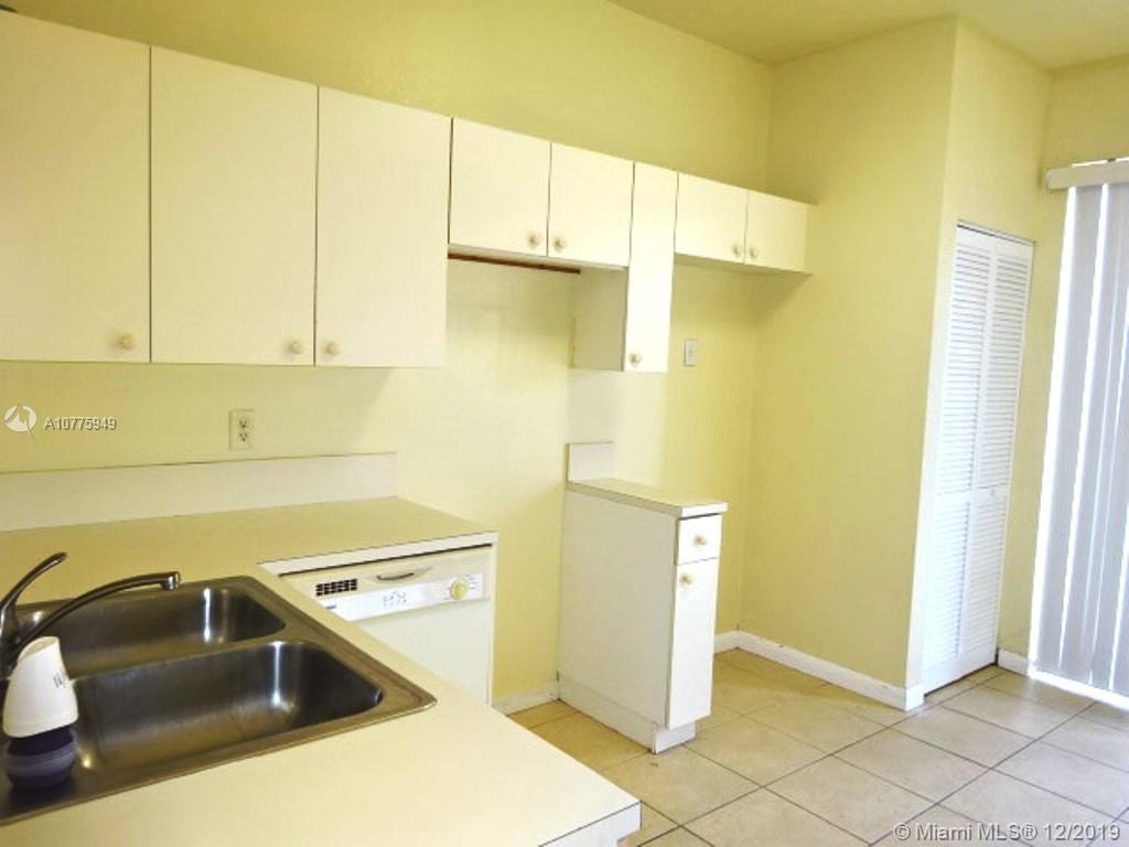 149 Southwest 15th Road, Unit 149 Homestead, FL 33030 - Photo 6 of 15