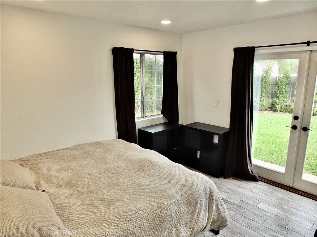 220 Loyola Road Costa Mesa, CA 92626 - Photo 28 of 34