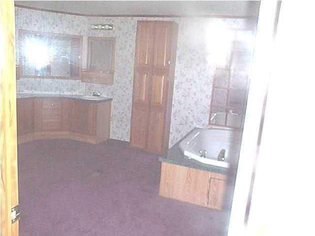 5257 Chesterfield Road Crestview, FL 32539 - Photo 3 of 5 Gallery Image 3