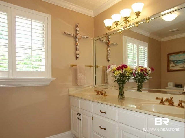 10890 Grant Road Fairhope, AL 36532 - Photo 21 of 42 Bathroom