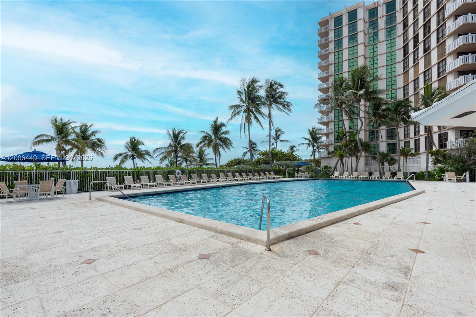 600 Grapetree Drive, Unit 8FS Key Biscayne, FL 33149 - Photo 27 of 37