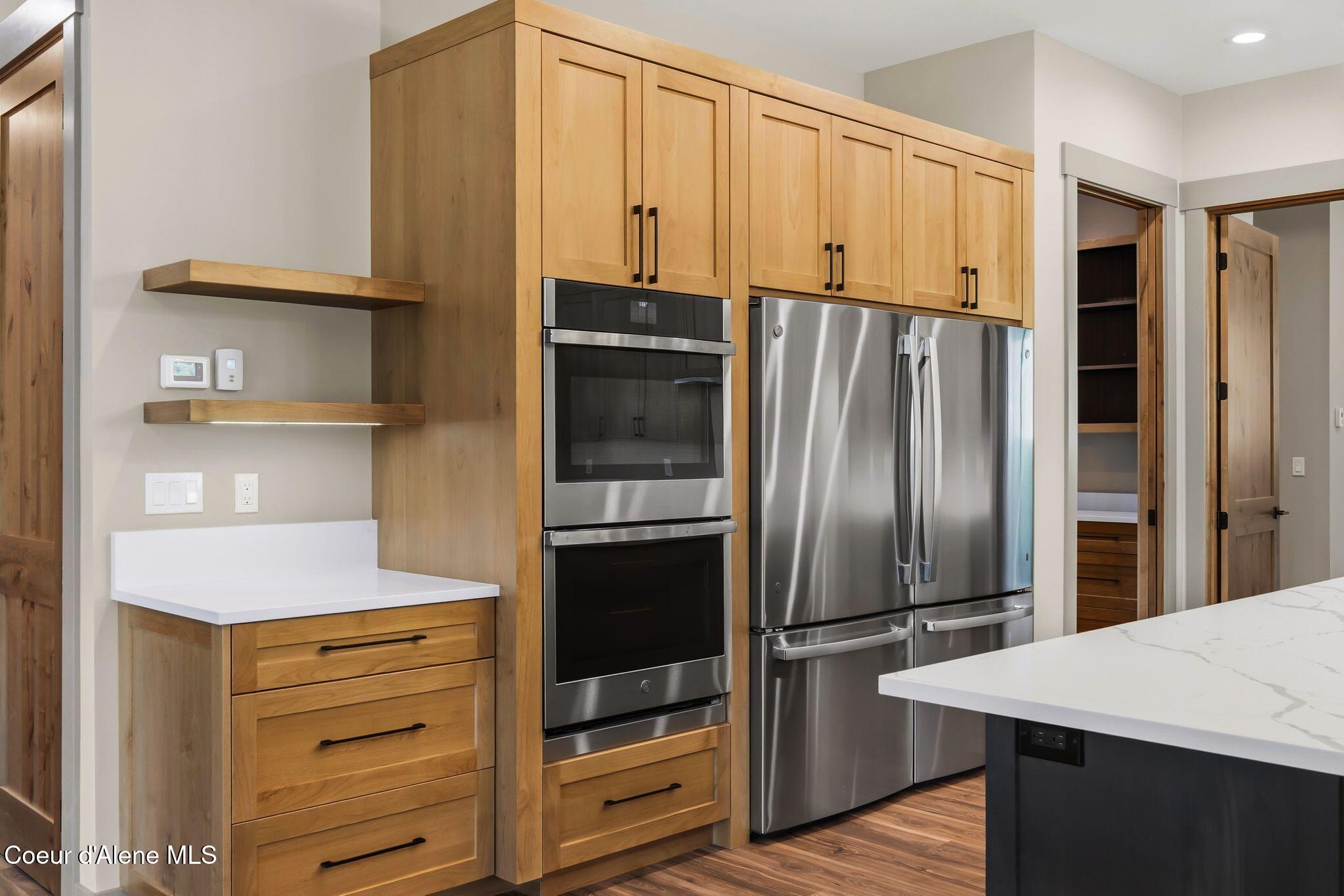 1520 Wrenco Loop Sandpoint, ID 83864 - Photo 7 of 37 Kitchen - Ovens Fridge