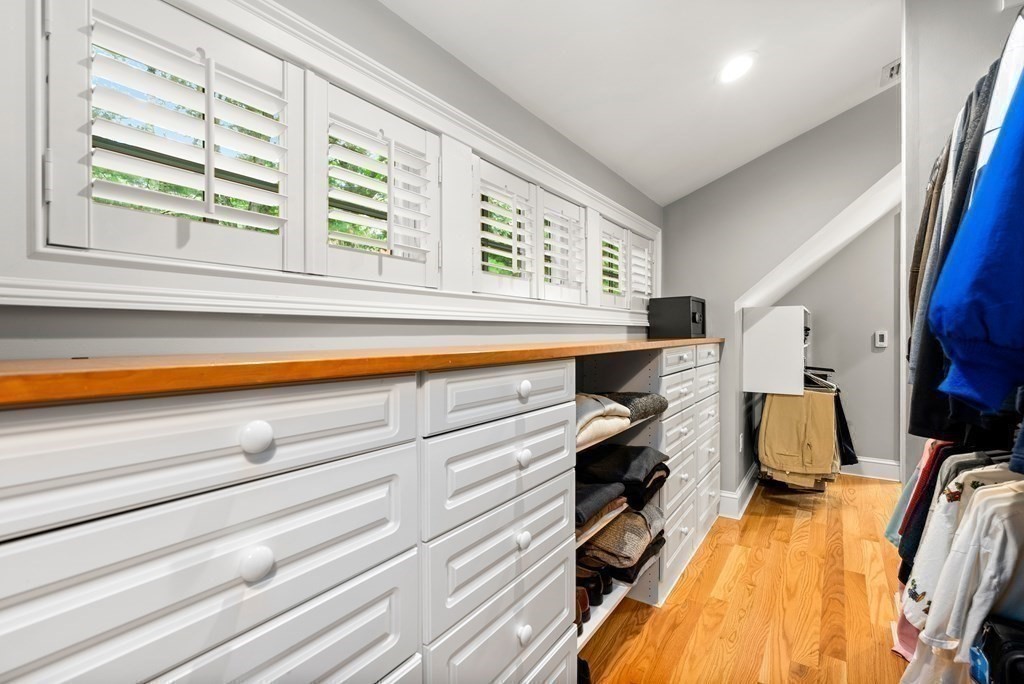 45 Sunset Road Weston, MA 02493 - Photo 18 of 39