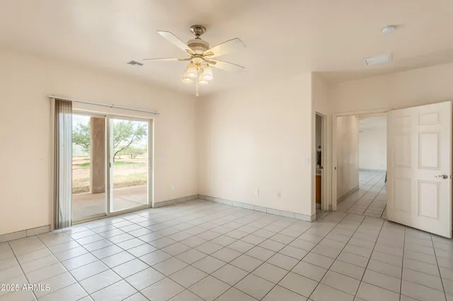 $329,000 | 2537 North Euphoria Lane, Huachuca City, AZ 85616
