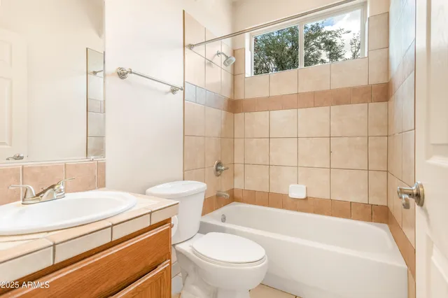 $329,000 | 2537 North Euphoria Lane, Huachuca City, AZ 85616