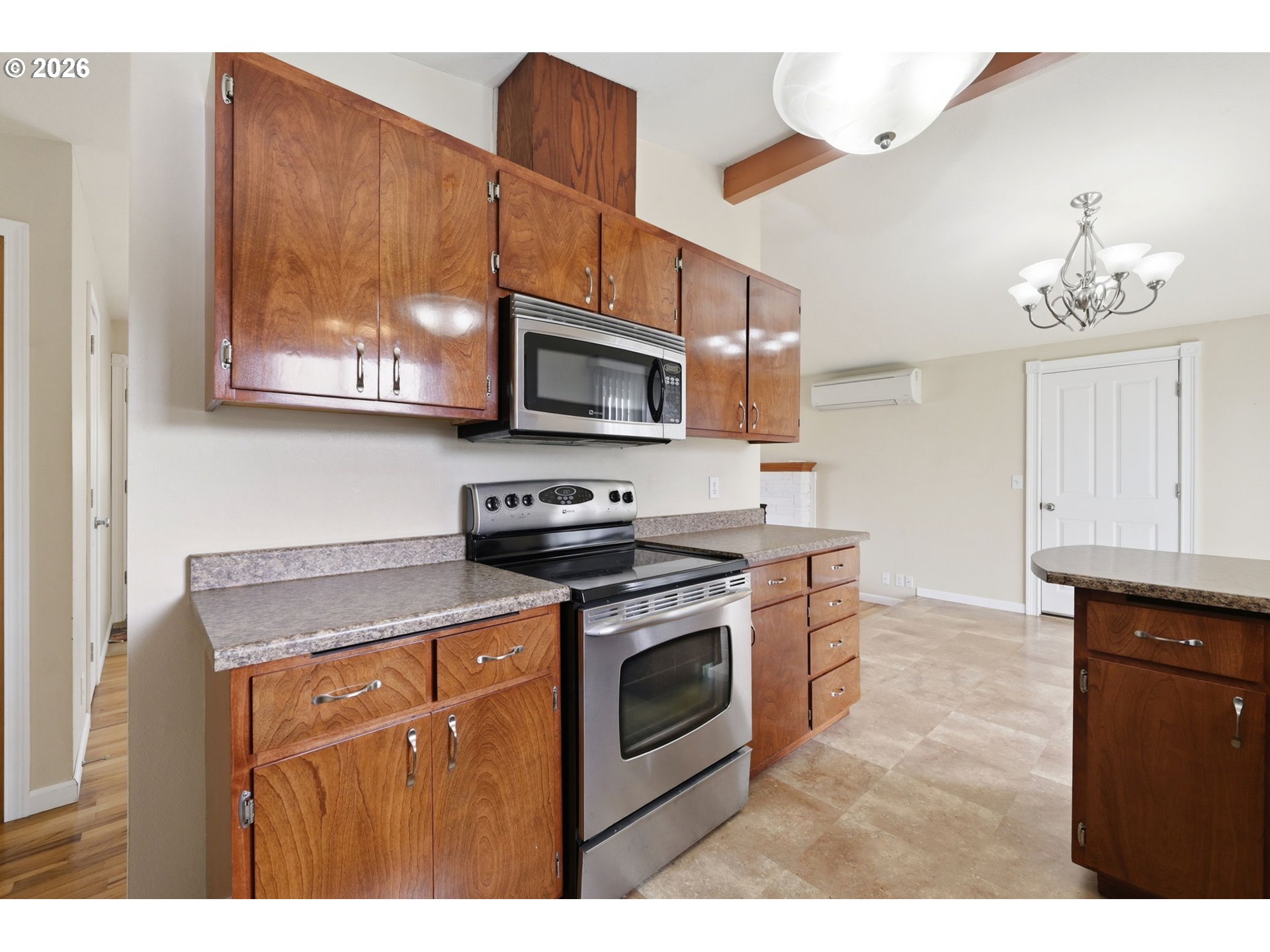 3698 Revell Street Eugene, OR 97404 - Photo 12 of 34