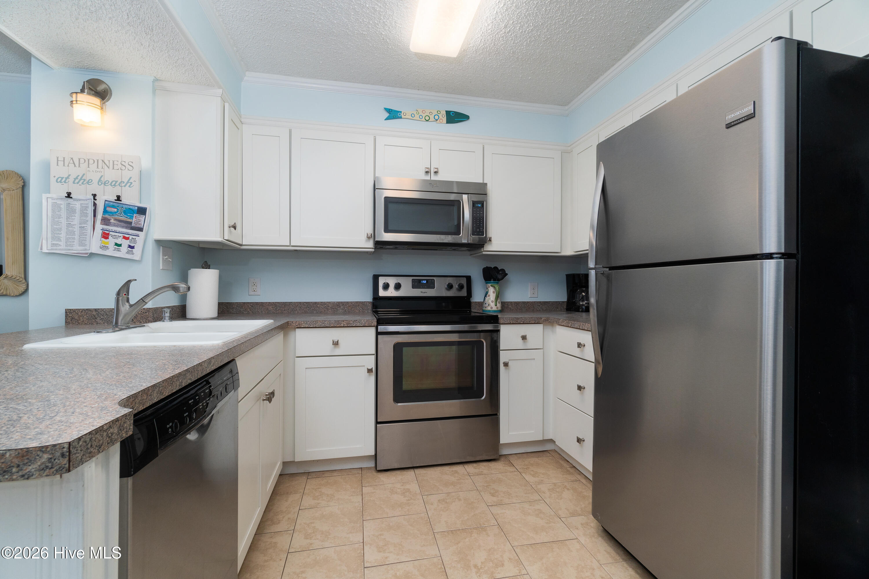 2511 West Fort Macon Road, Unit 111B Atlantic Beach, NC 28512 - Photo 14 of 47 Kitchen area view