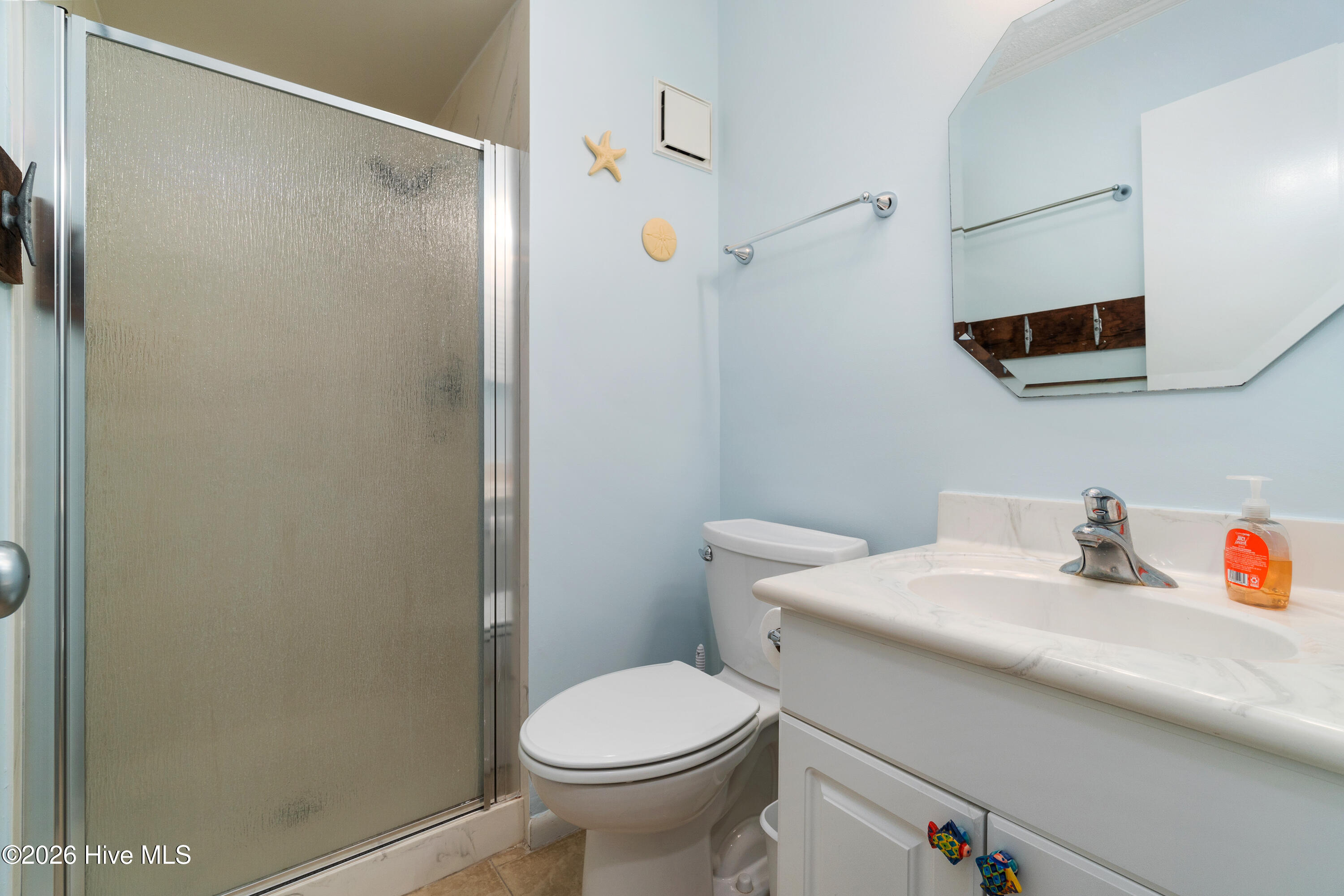 2511 West Fort Macon Road, Unit 111B Atlantic Beach, NC 28512 - Photo 22 of 47 Bathroom view
