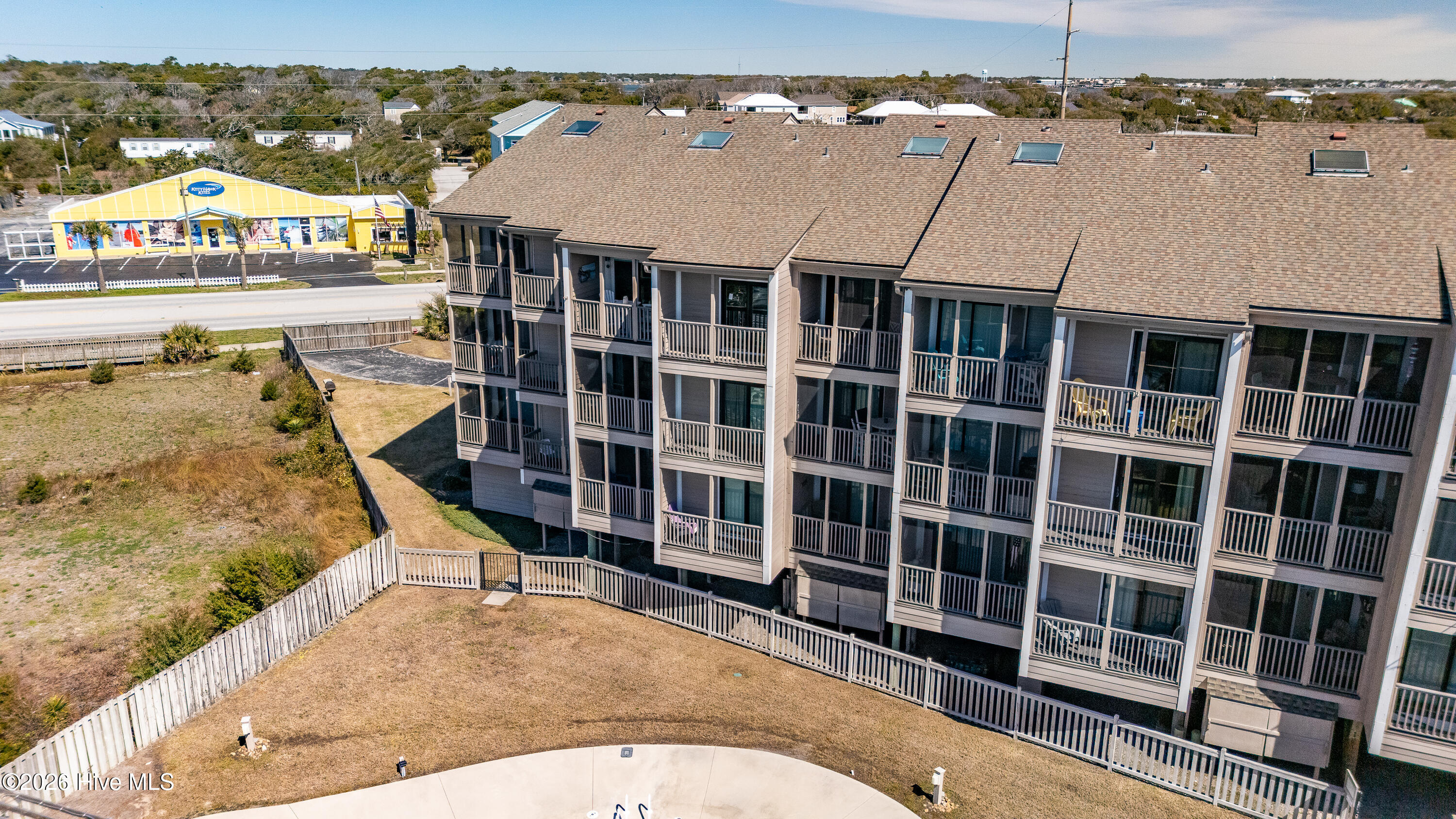 2511 West Fort Macon Road, Unit 111B Atlantic Beach, NC 28512 - Photo 38 of 47 IBRC