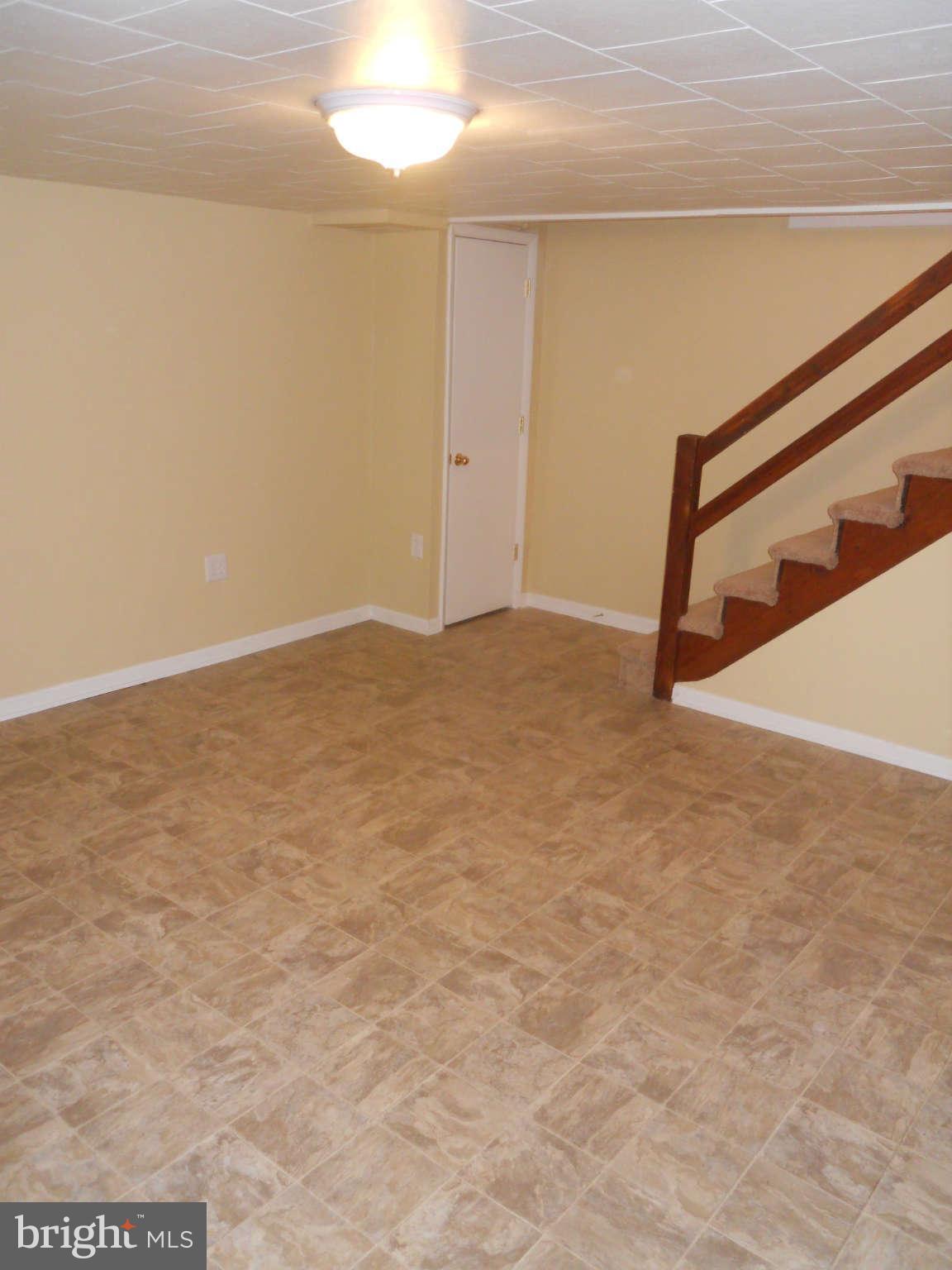 1532 Ramblewood Road Baltimore, MD 21239 - Photo 23 of 25 Family Room