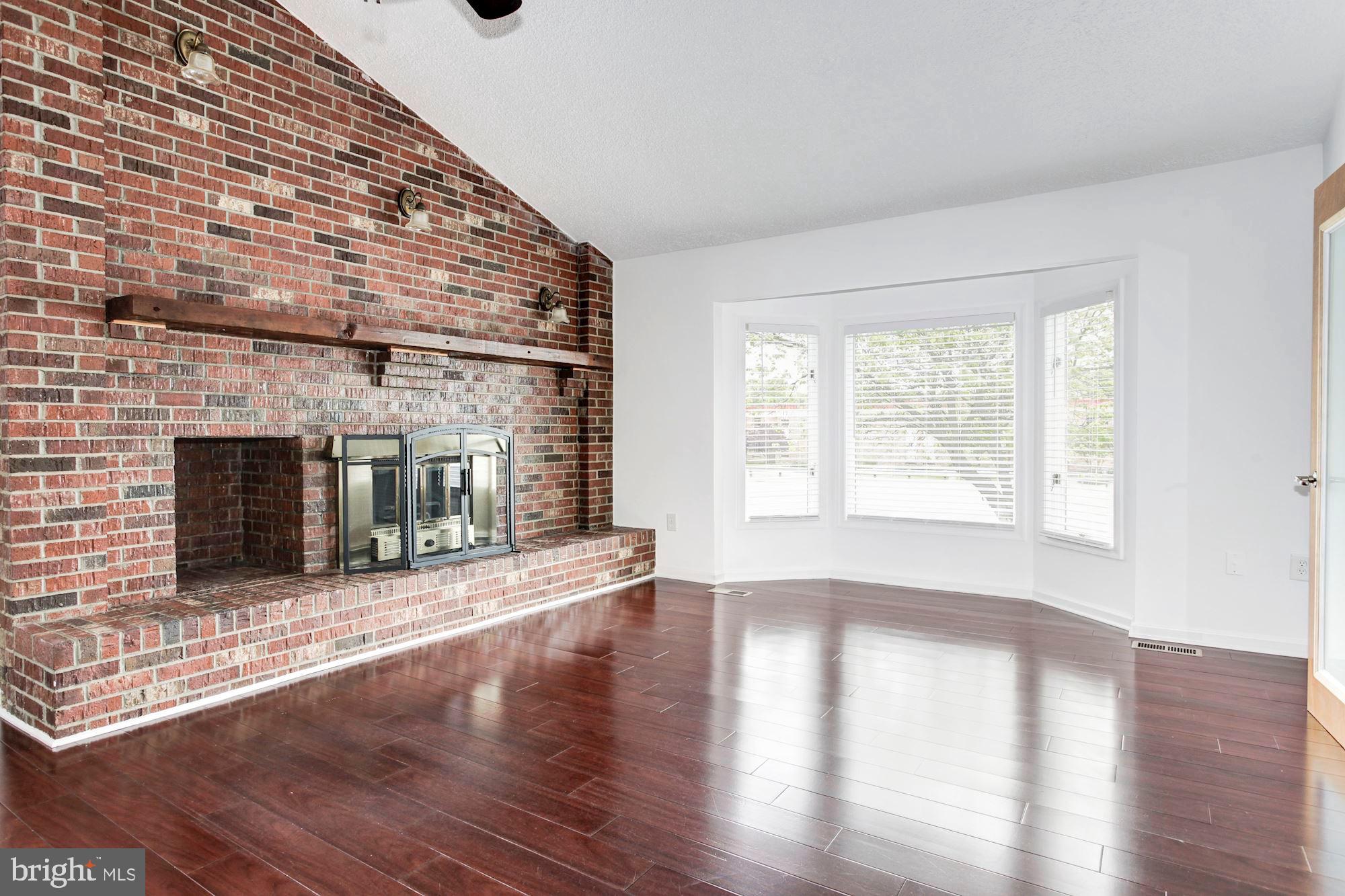 7412 Hoadly Road Manassas, VA 20112 - Photo 14 of 46 Gallery Image 14