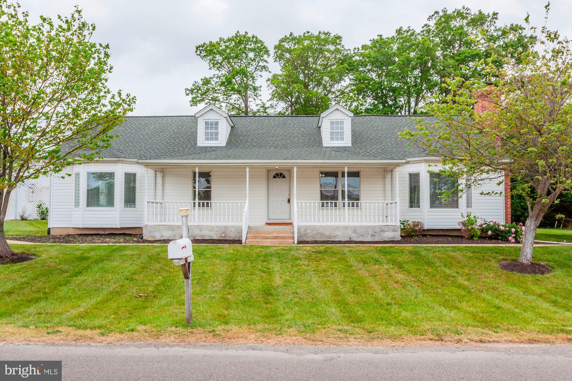 7412 Hoadly Road Manassas, VA 20112 - Photo 3 of 46 Gallery Image 3