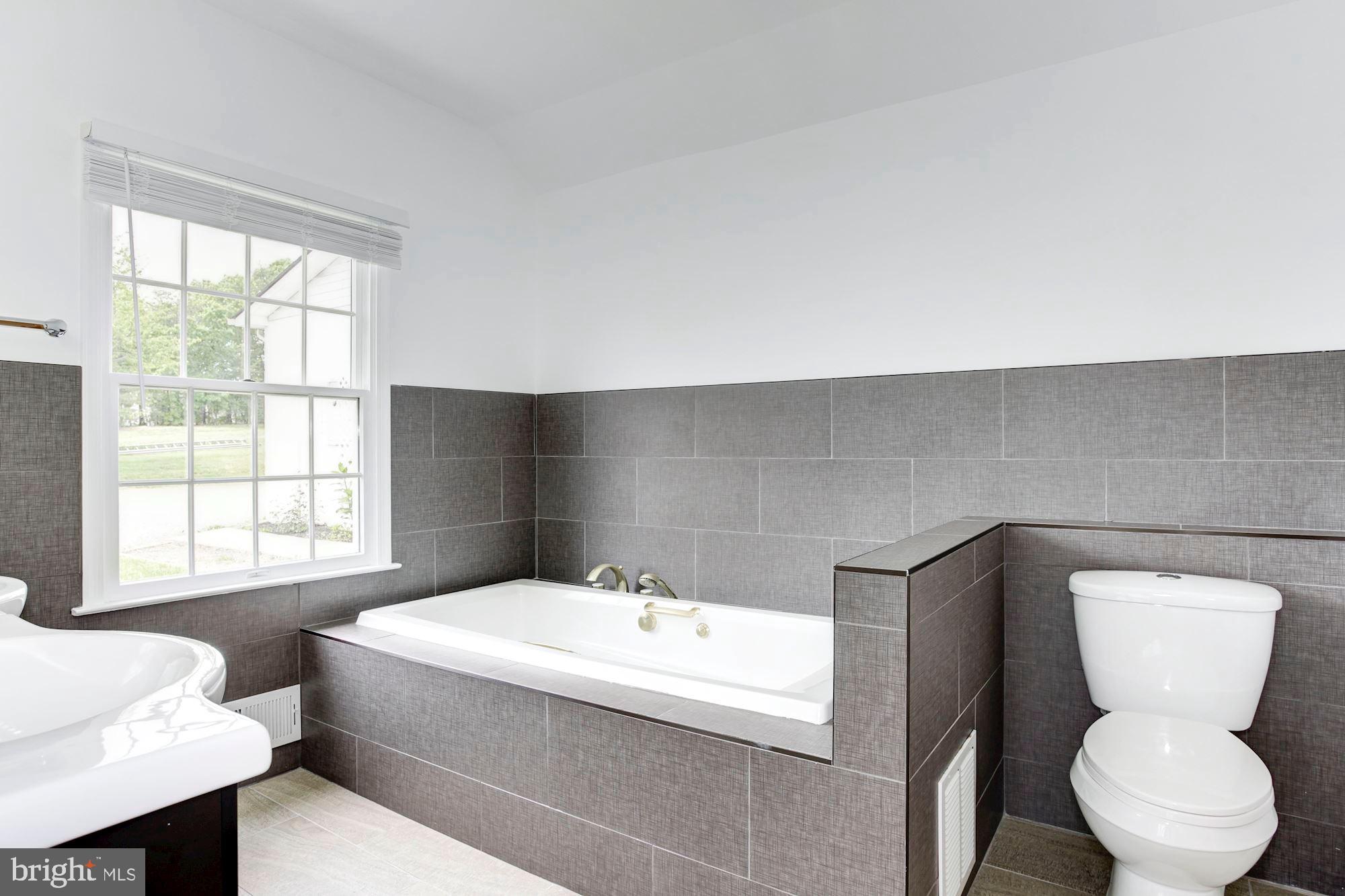 7412 Hoadly Road Manassas, VA 20112 - Photo 24 of 46 Gallery Image 24