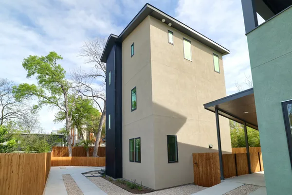 a view of house with a outdoor space