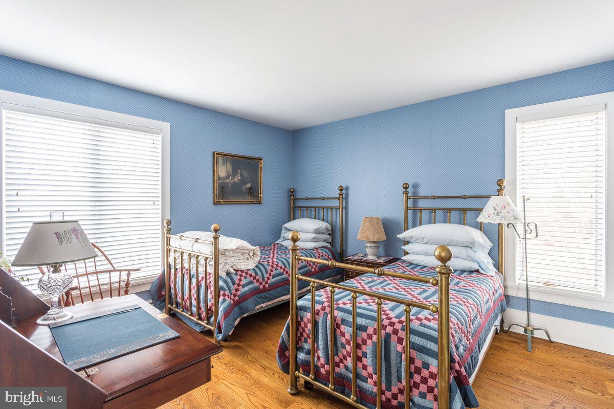 81 Golfview Road Doylestown, PA 18901 - Photo 13 of 35