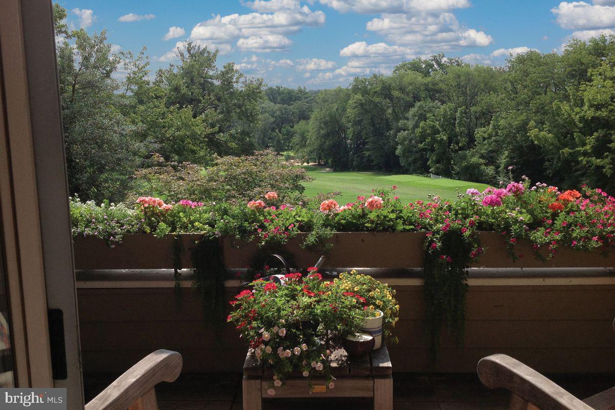 81 Golfview Road Doylestown, PA 18901 - Photo 17 of 35