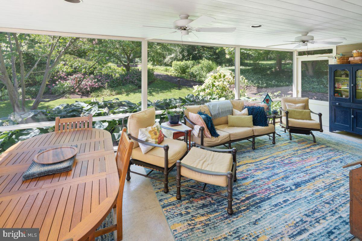 81 Golfview Road Doylestown, PA 18901 - Photo 19 of 35