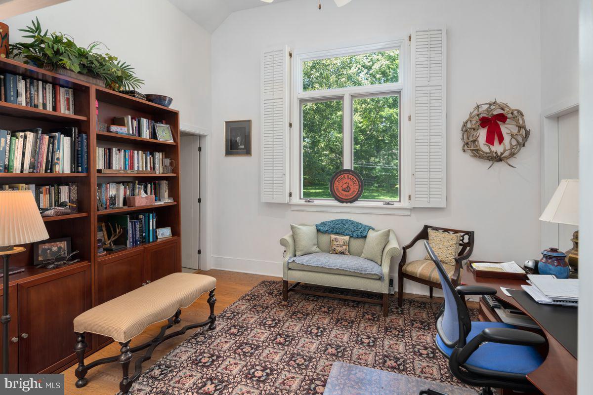 81 Golfview Road Doylestown, PA 18901 - Photo 26 of 35