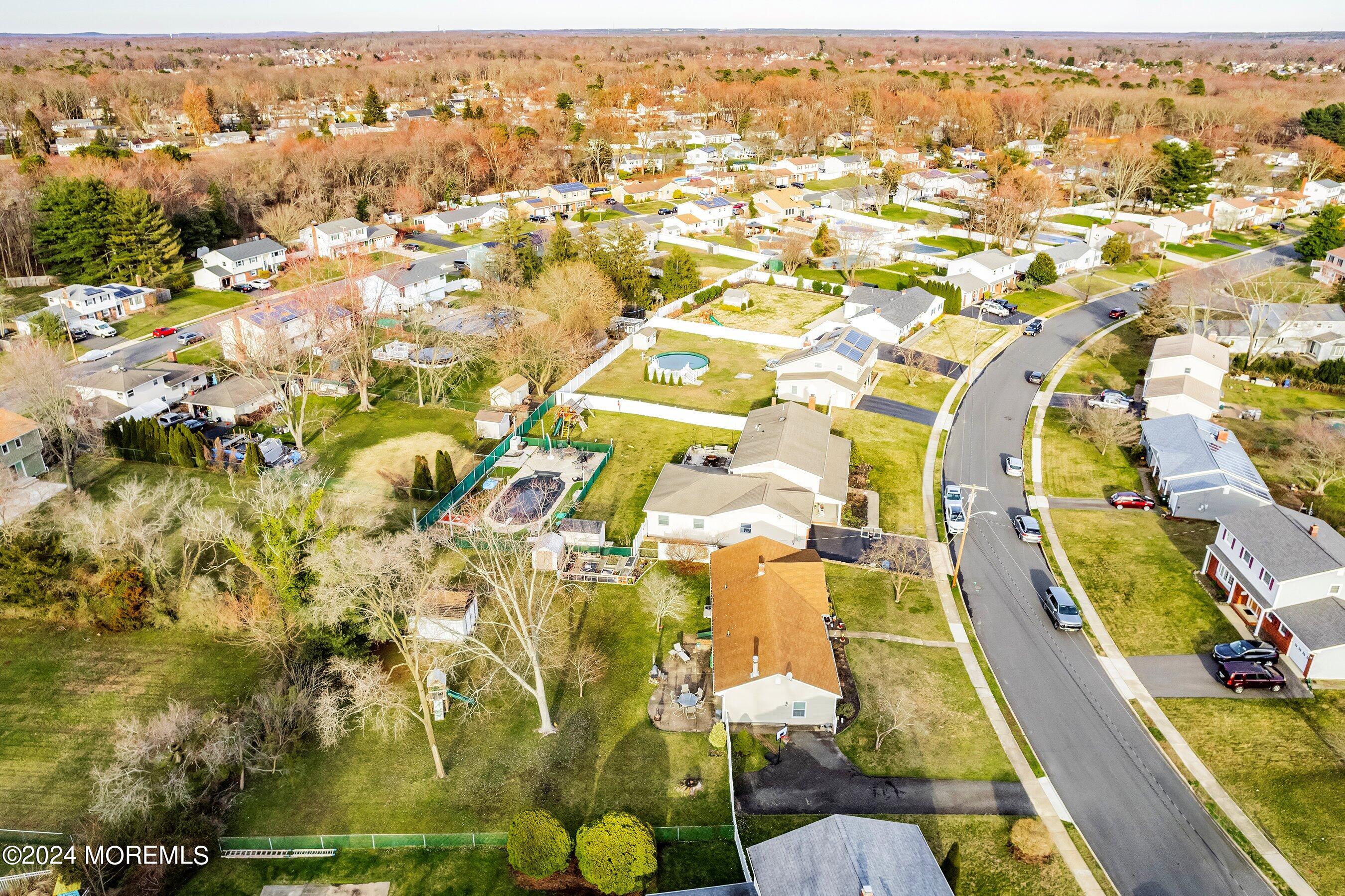 30 Springhill Drive Howell, NJ 07731 - Photo 20 of 26 15-Left Aerial