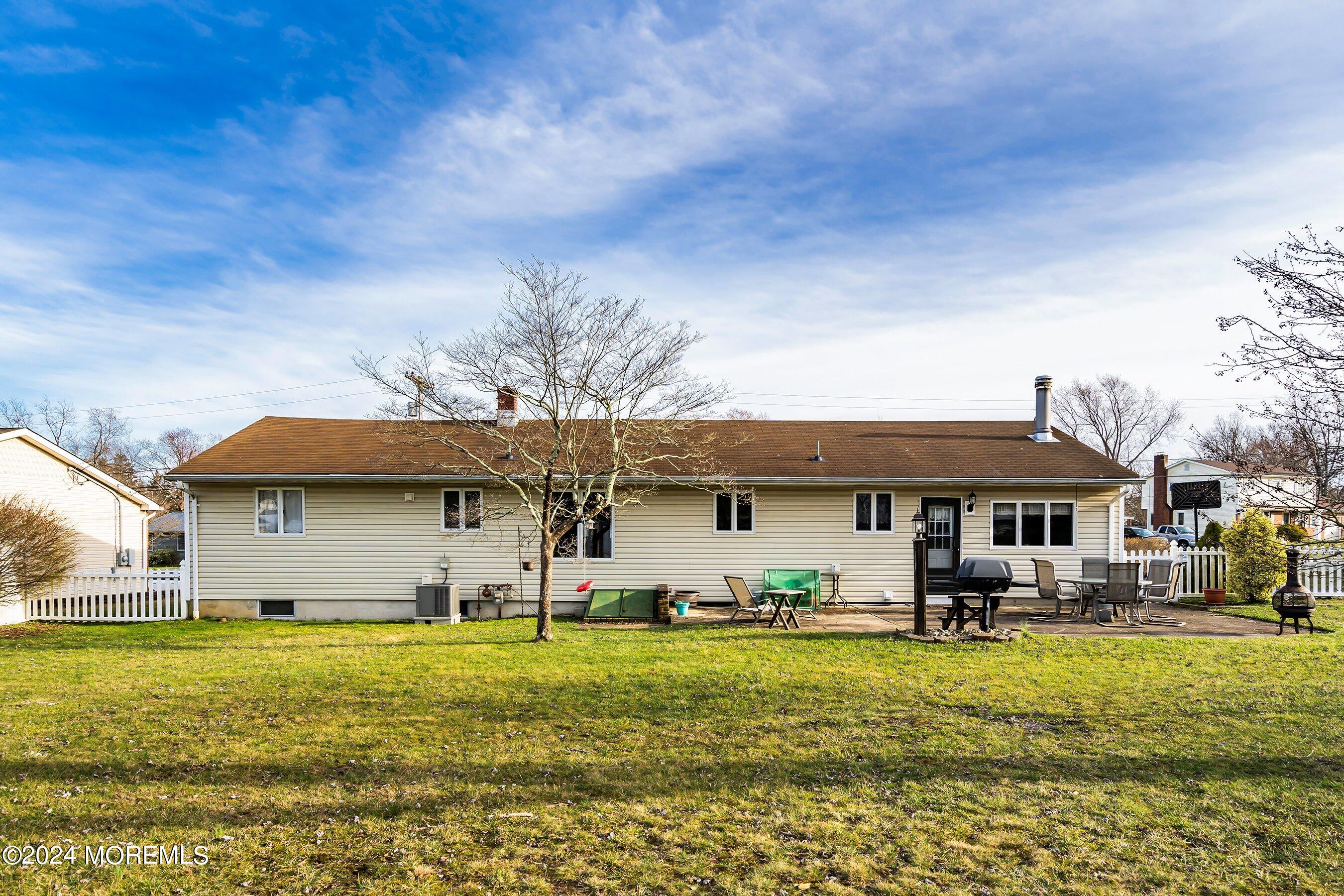 30 Springhill Drive Howell, NJ 07731 - Photo 23 of 26 11-Back
