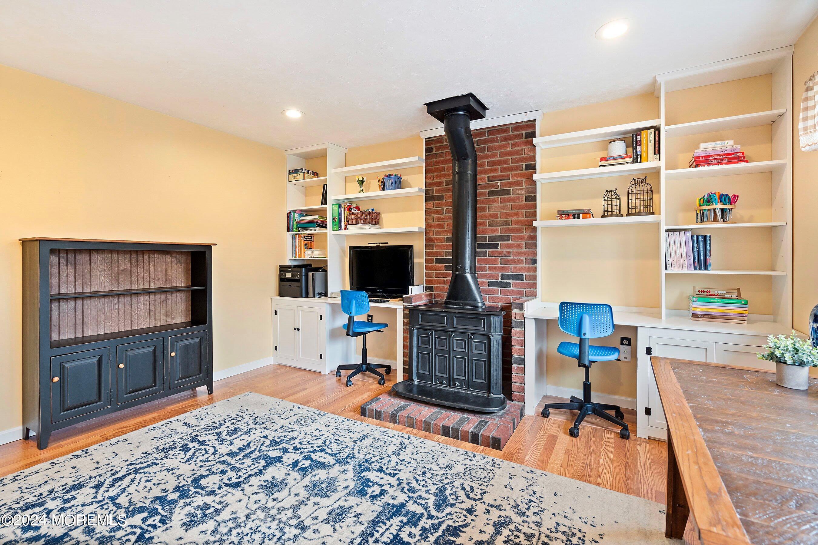 30 Springhill Drive Howell, NJ 07731 - Photo 8 of 26 04-Family 1A