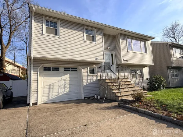 $4,200 | 2460 Woodbridge Avenue, Edison, NJ 08817