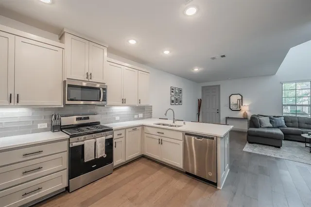 a picture of a bench in front of door