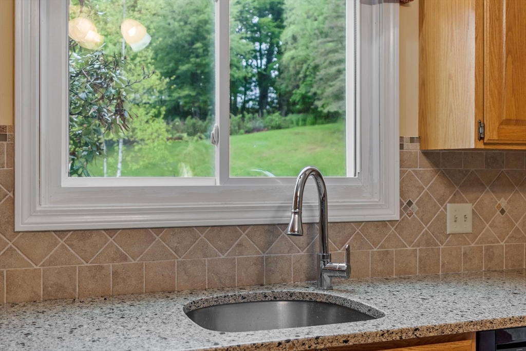 29 Rinnock Road Fitchburg, MA 01420 - Photo 13 of 41 Gallery Image 13