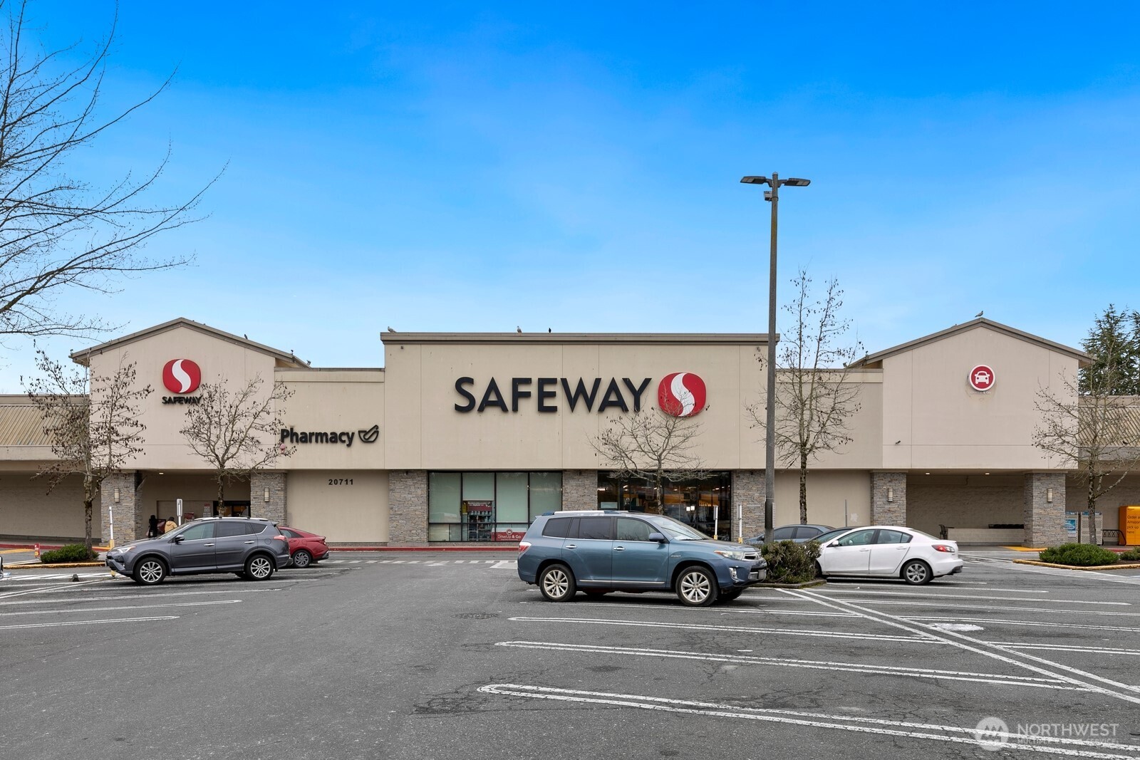 2115 201st Place Southeast, Unit H3 Bothell, WA 98012 - Photo 36 of 37 a view of a street