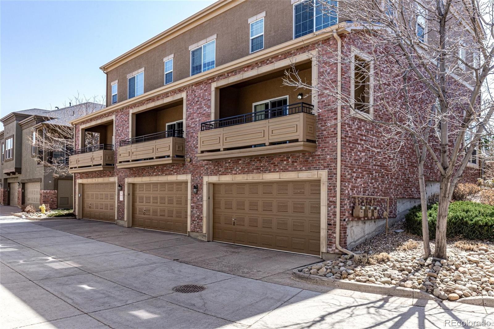 515 Elmhurst Way, Unit A Highlands Ranch, CO 80129 - Photo 2 of 25 Gallery Image 2