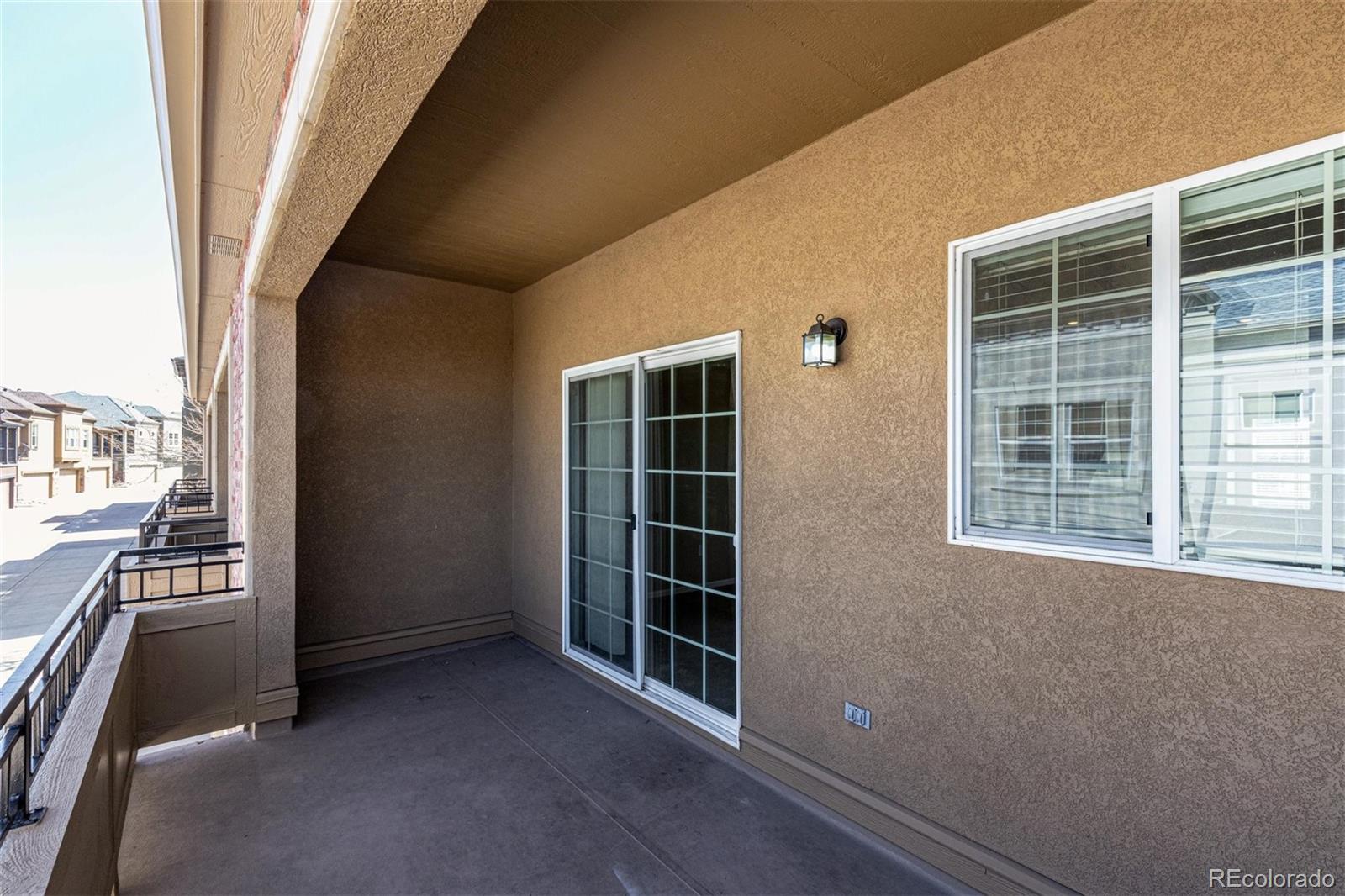 515 Elmhurst Way, Unit A Highlands Ranch, CO 80129 - Photo 4 of 25 Gallery Image 4