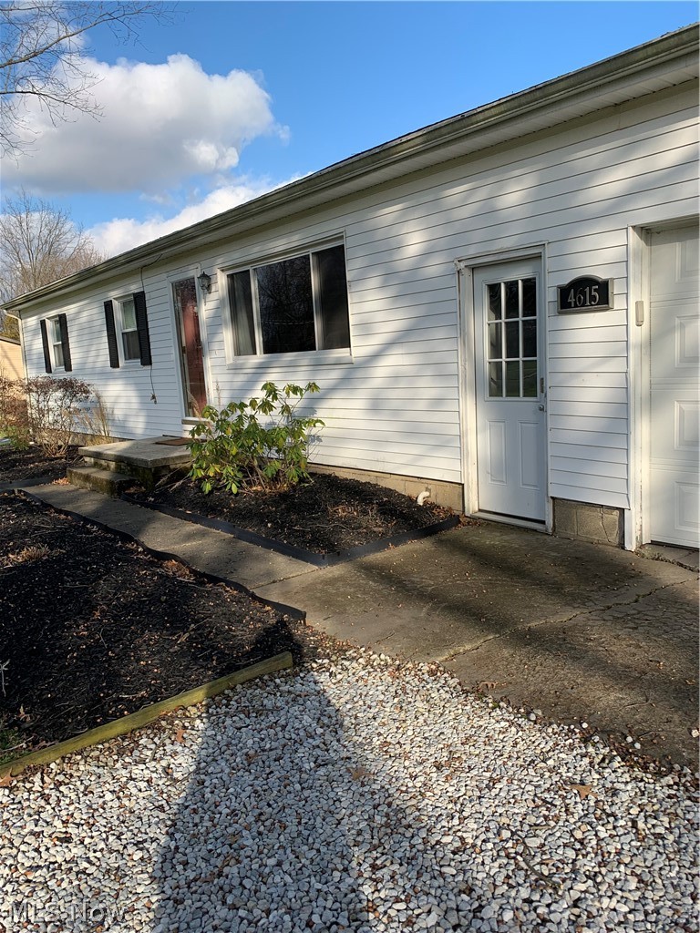 4615 Roop Avenue Barberton, OH 44203 - Photo 1 of 32 Welcome to 4615 Roop Ave.