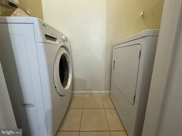 $1,950 | 12124 Garden Ridge Lane, Unit 301, Fairfax, VA 22030