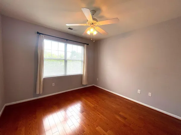 $1,950 | 12124 Garden Ridge Lane, Unit 301, Fairfax, VA 22030