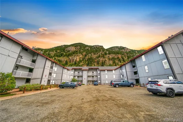 $290,000 | 1901 Clear Creek Drive, Unit A204, Georgetown, CO 80444