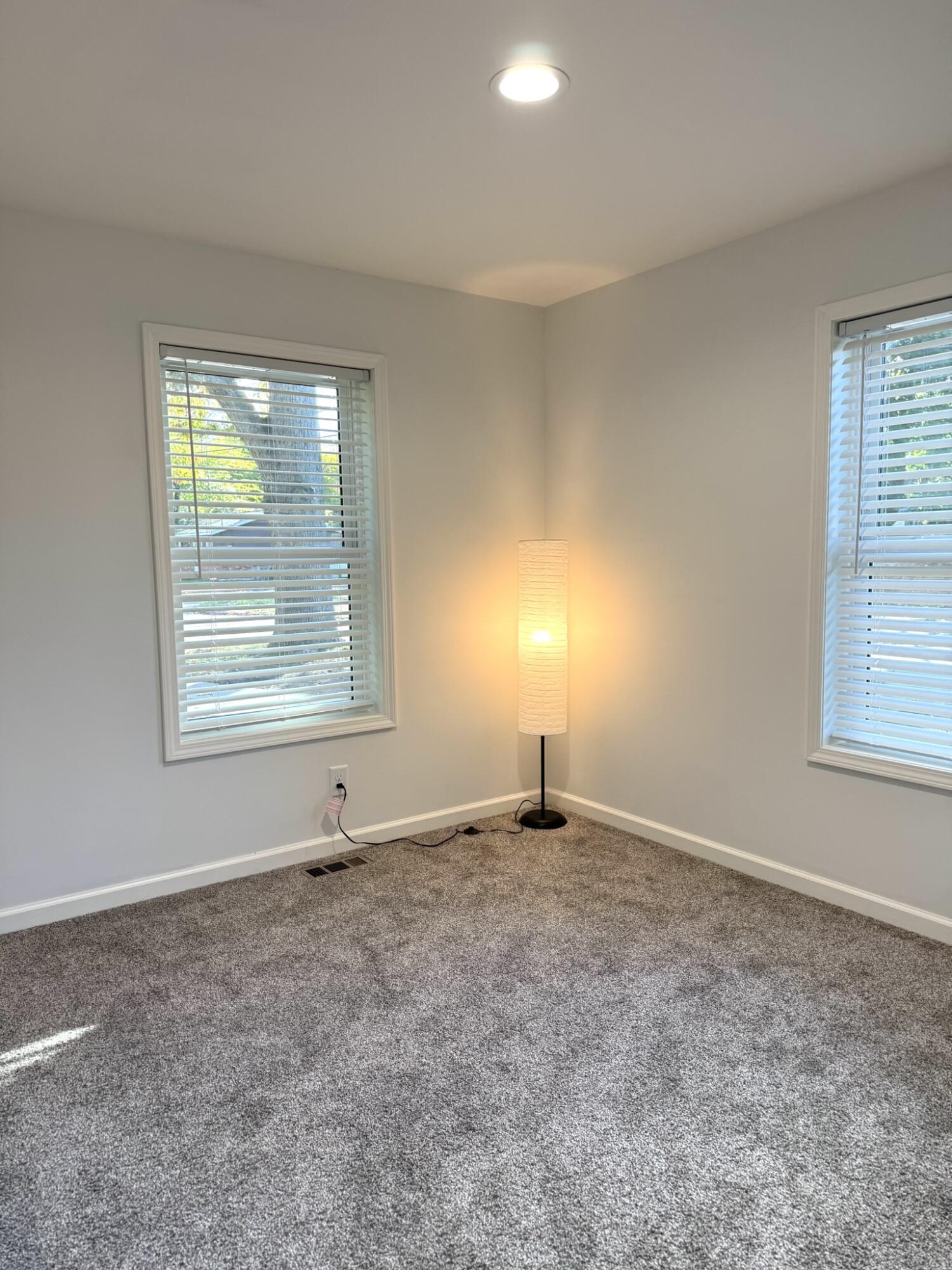 501 Alva Street Muskegon, MI 49442 - Photo 14 of 19 IMG_3166