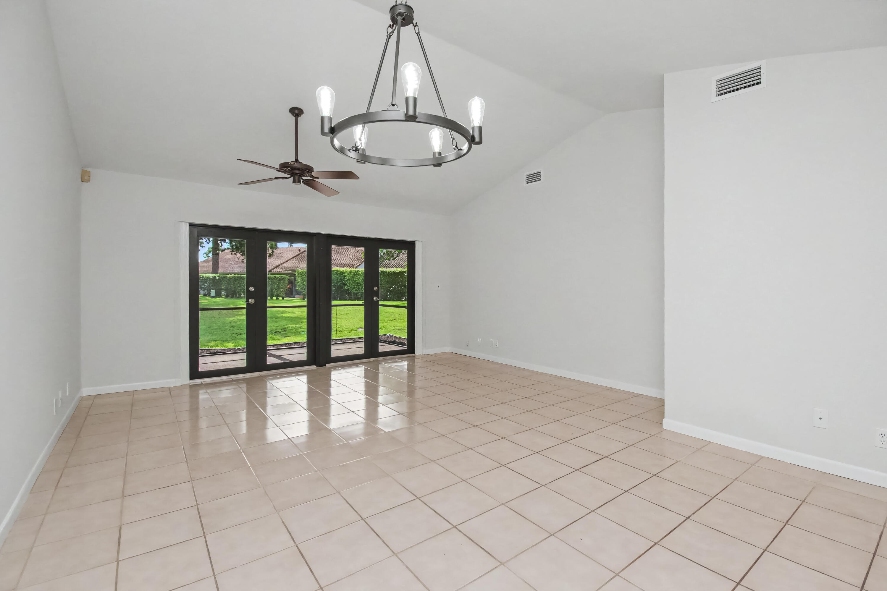 21642 Guadalajara Avenue Boca Raton, FL 33433 - Photo 8 of 30 D84CB007-DB38-4618-A0DA-066407FE938B