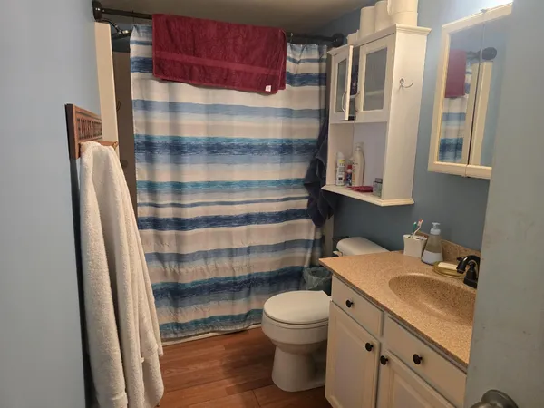 $185,000 | 504 Railroad Avenue, Aurora, IN 47001