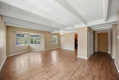 $150,000 | 1862 Sherman Avenue, Unit 1NW, Evanston, IL 60201