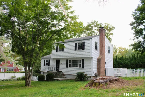 $830,000 | 3 Woodley Lane, Norwalk, CT 06851