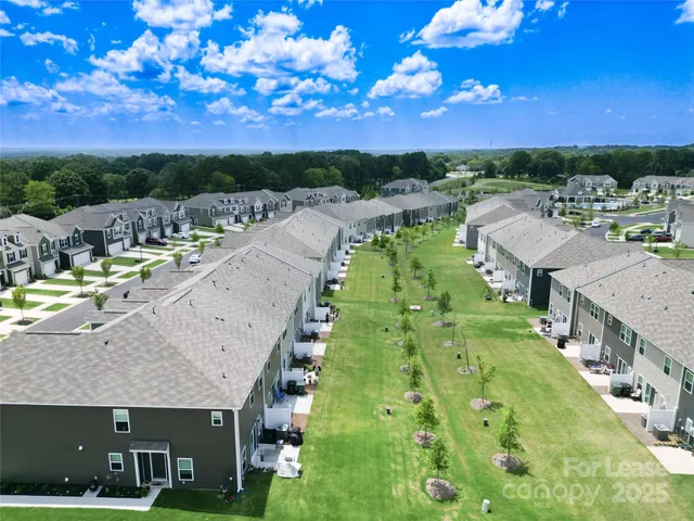 $2,050 | 2744 Yeager Drive Northwest, Concord, NC 28027