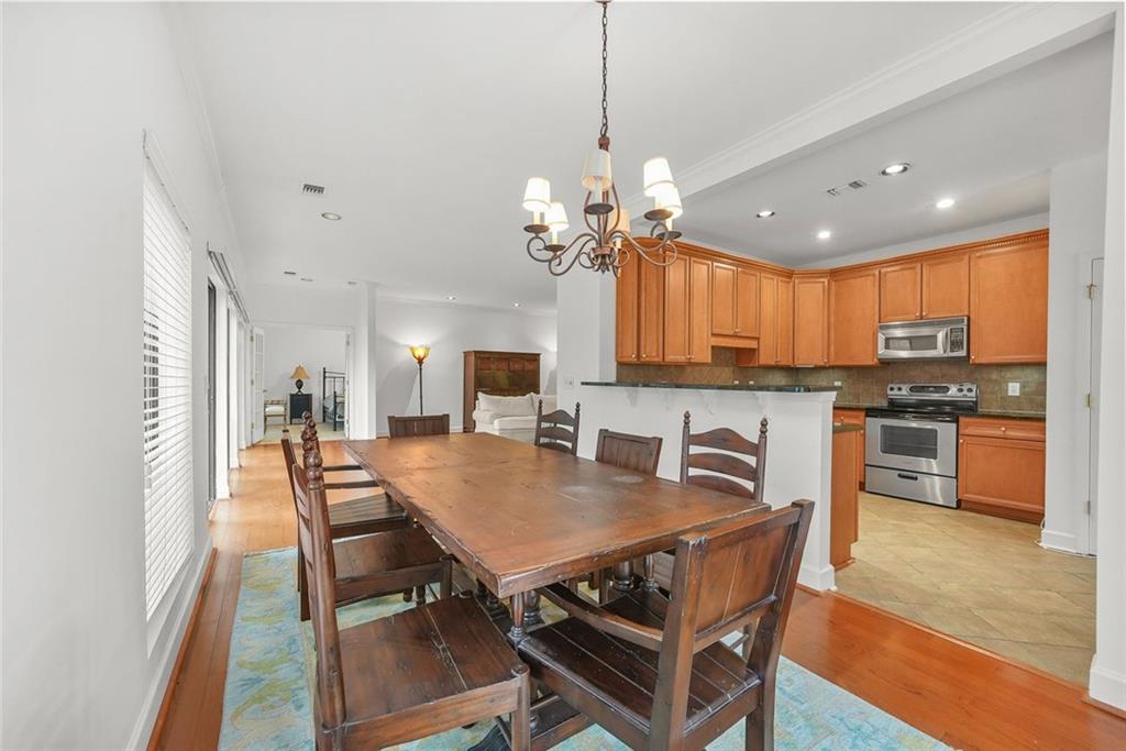 3071 Lenox Road Northeast, Unit 11 Atlanta, GA 30324 - Photo 8 of 26 Gallery Image 8