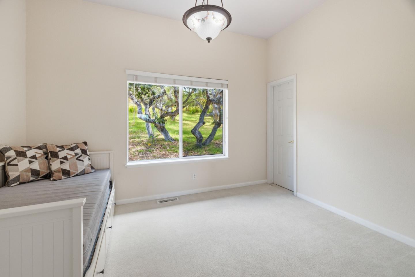 19269 Mallory Canyon Road, Unit D Salinas, CA 93907 - Photo 16 of 77